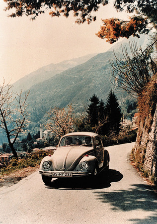 Серия «Гражданин мира»: «Жук» покоряет Альпы. 
Архив Volkswagen AG